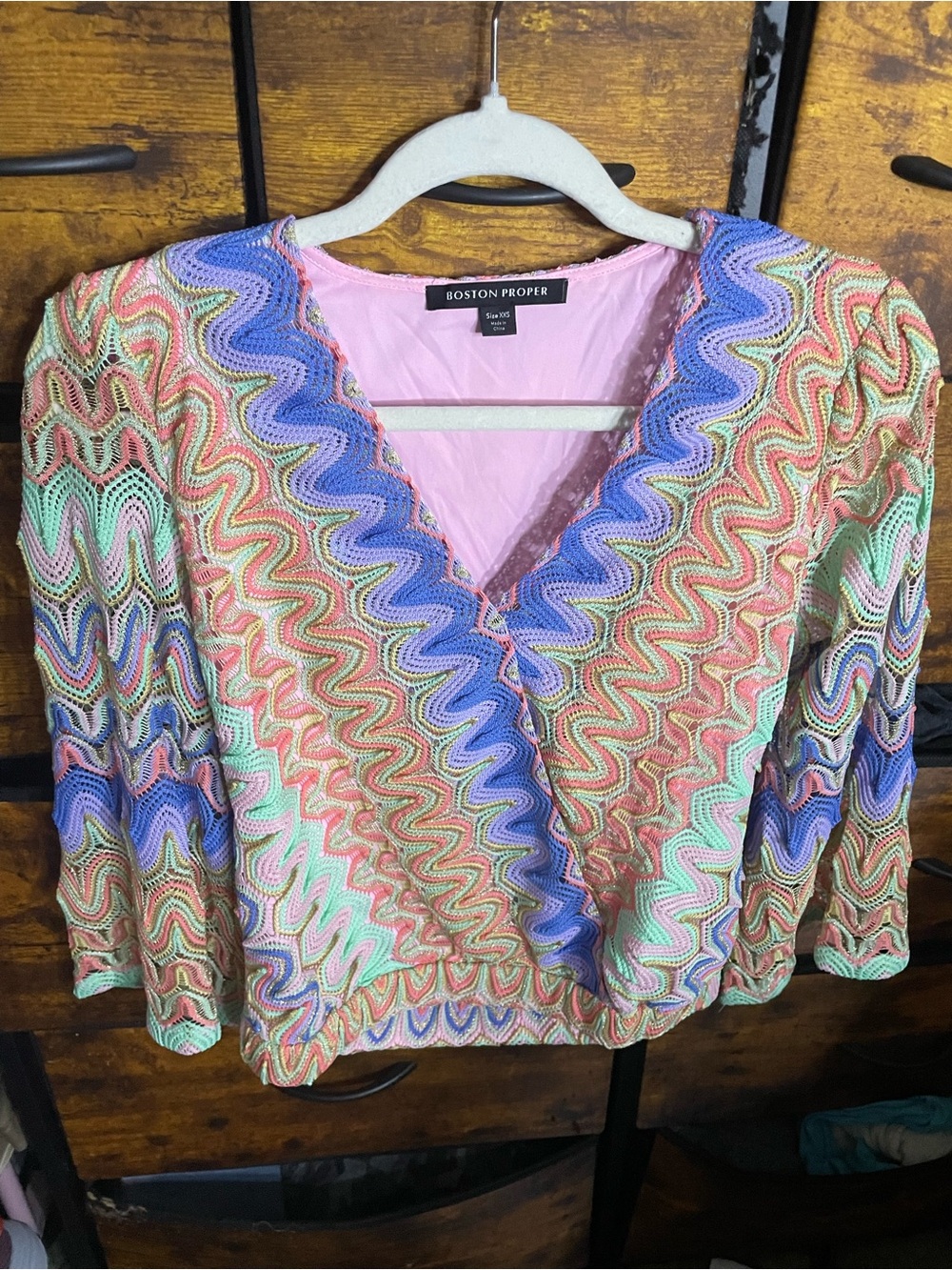 Boston Proper Multicolor Wave-Knit V-Neck Top — Pink, Lavender & Mint